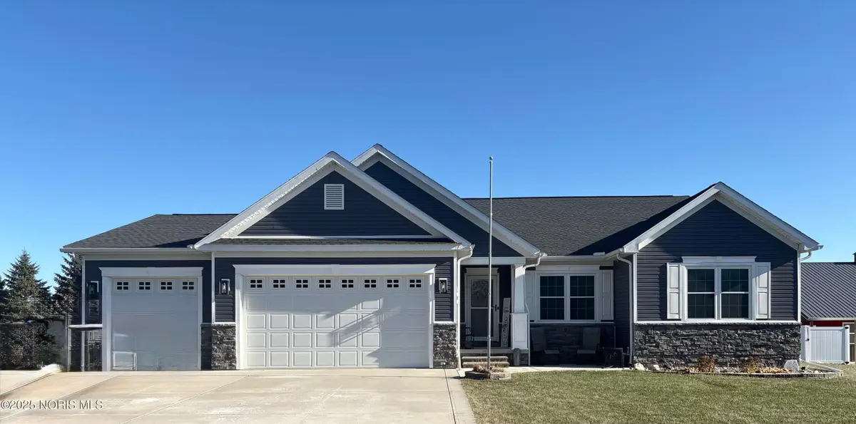 27718 E Broadway Street, Walbridge, OH 43465 - Image #1