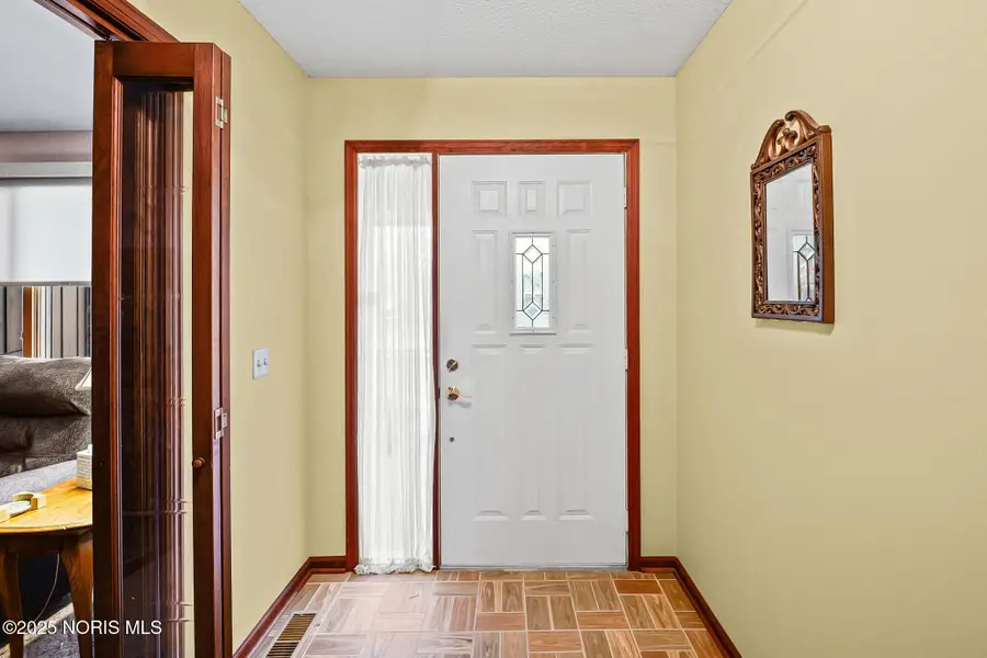 825 Bitterbrush Lane, Findlay, OH 45840 - Image #3