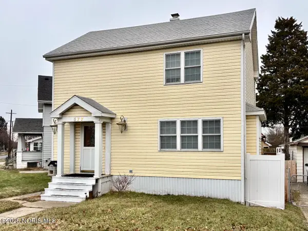 577 Dover Place, Toledo, OH 43605