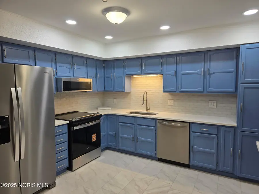 315 Clayton Street, Walbridge, OH 43465 - Image #2