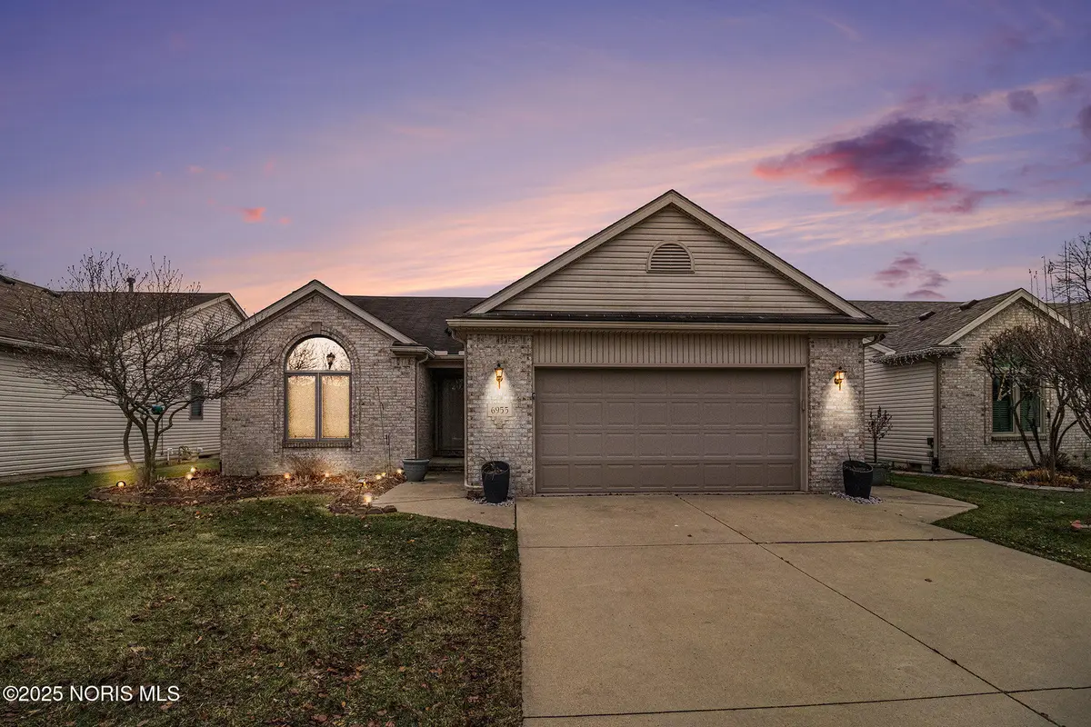 6955 Nightingale Drive, Holland, OH 43528 - Image #1