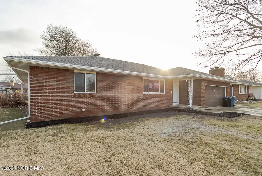 513 Holly Drive, Oregon, OH 43616 - Image #3