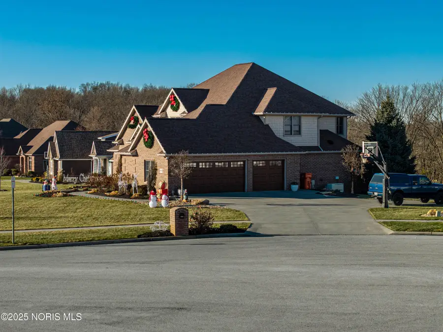 9894 Smokies Way, Findlay, OH 45840 - Image #2