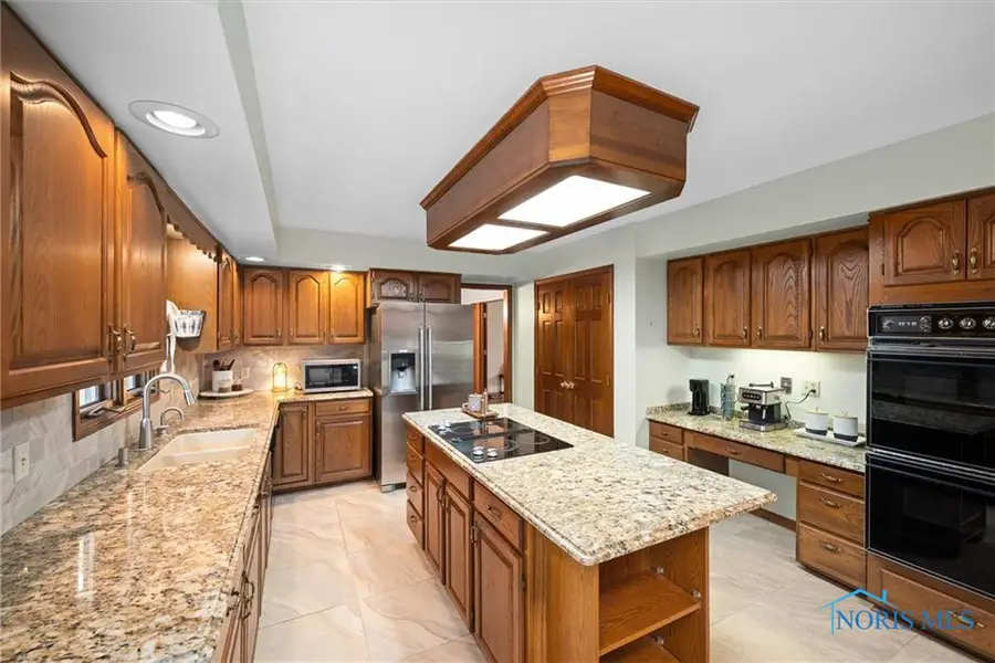 4504 Sulgrave Drive, Toledo, OH 43623 - #3