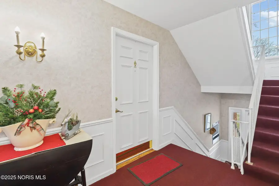 5533 Cresthaven Lane, Toledo, OH 43614 - Image #2