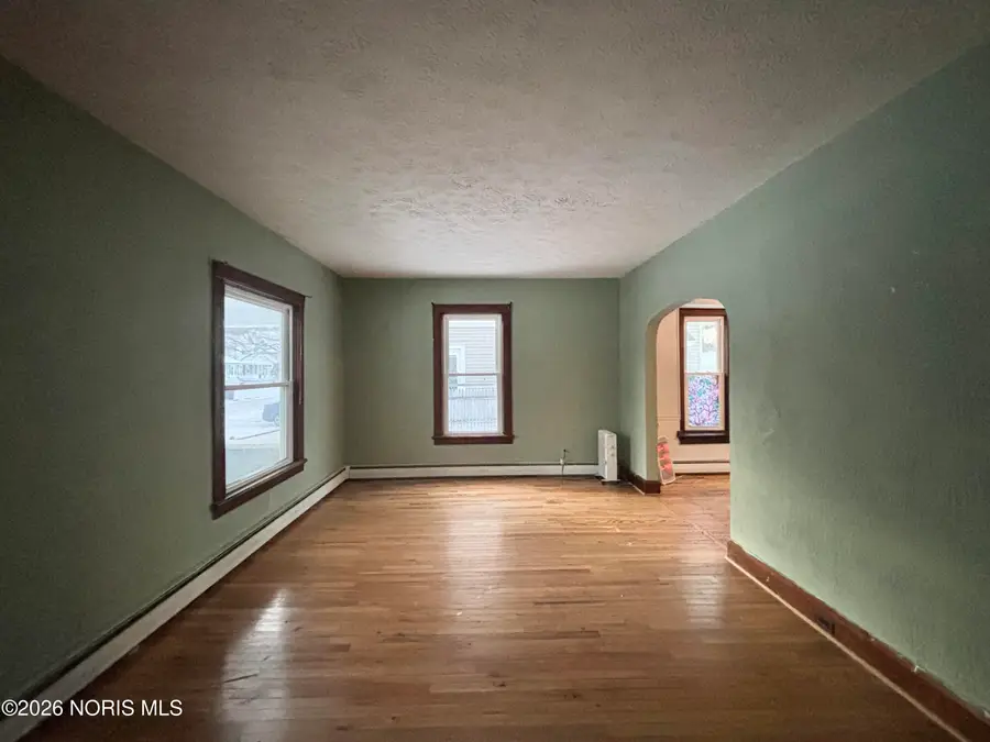 3843 Hoiles Avenue, Toledo, OH 43612 - #3