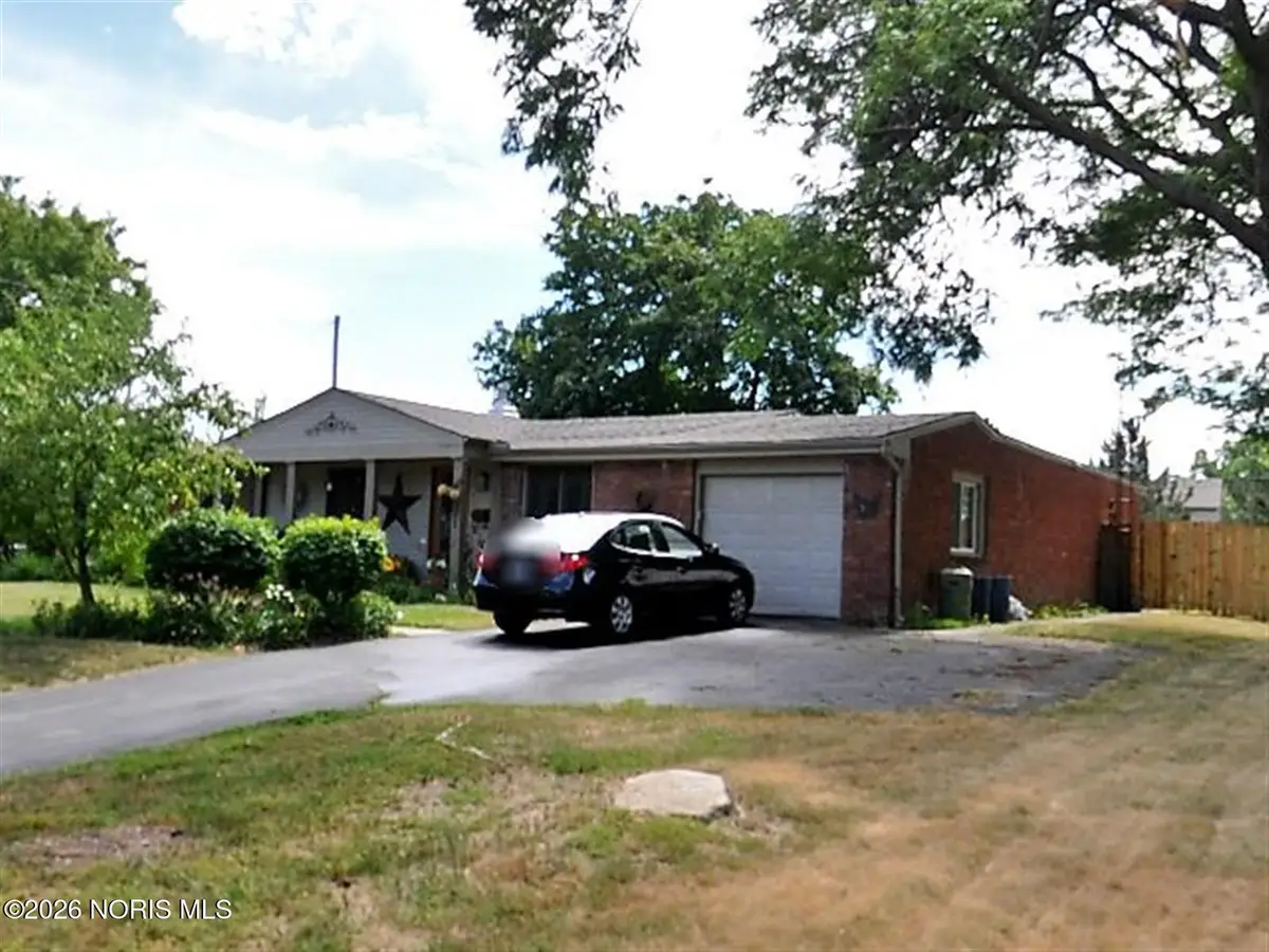 5827 Granville Drive, Sylvania, OH 43560 - Image #1