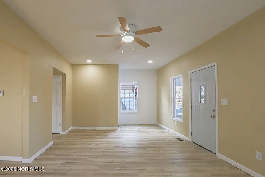 2121 Airport Highway, Toledo, OH 43609 - Image #3