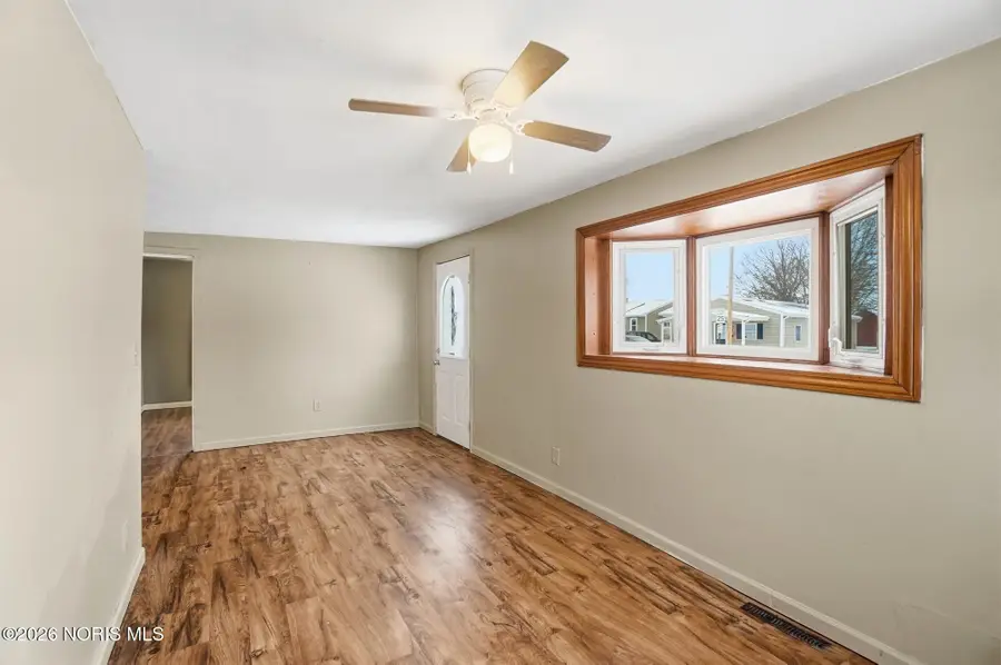 719 Davis Street, Findlay, OH 45840 - #3