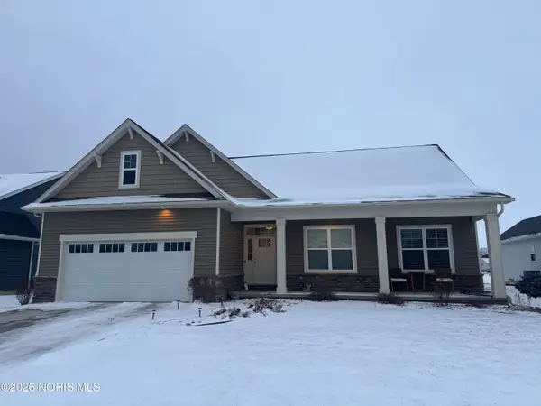 3915 Ten Mile Creek Drive, Sylvania, OH 43560