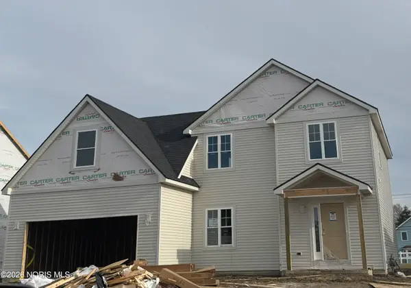 1812 Caleb Court, Waterville, OH 43566