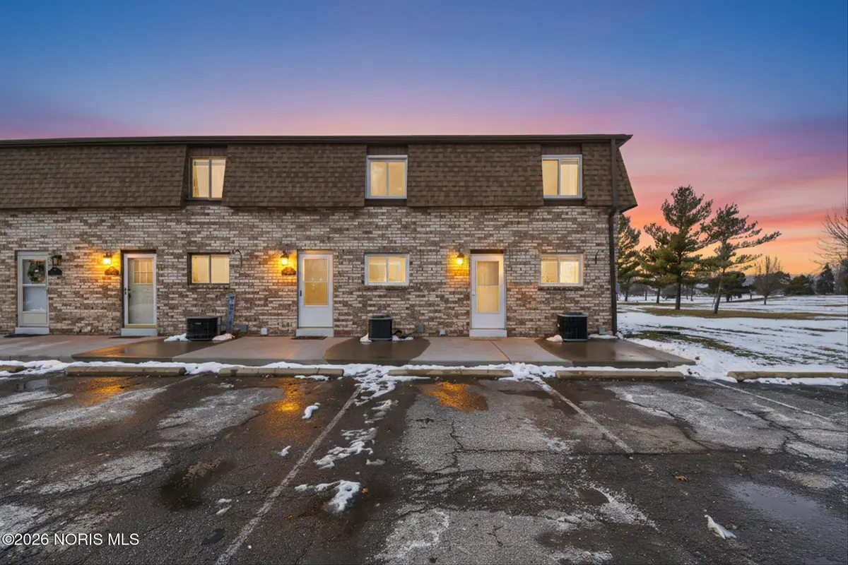 728 Fairway Drive, Wauseon, OH 43567 - Image #1