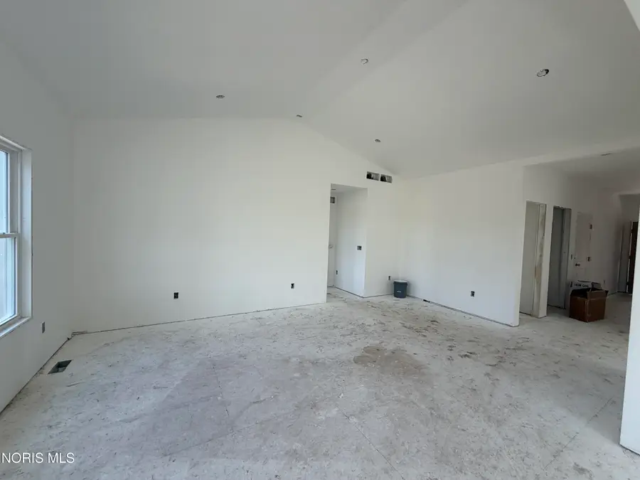 1347  Limerick Lane, Waterville, OH 43566 - #3
