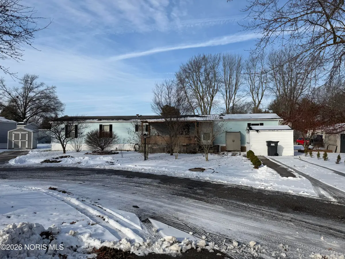 76 W Foxrun Street, Holland, OH 43528 - Image #1