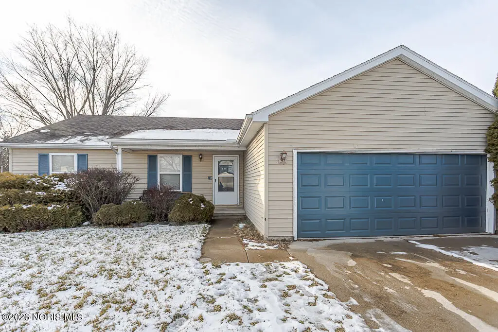 1137 Bedford Woods Drive, Toledo, OH 43615 - Image #1