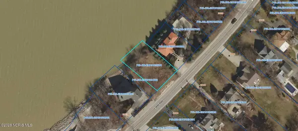 28883 E River Road, Perrysburg, OH 43551