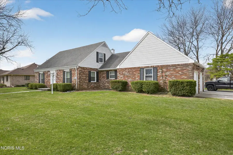 1524 Red Bud Drive, Northwood, OH 43619 - #2