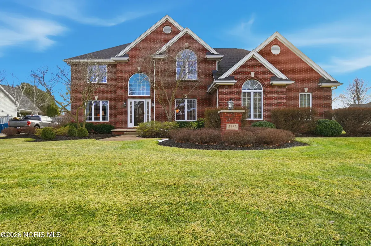 8753 N Stone Mill Road, Sylvania, OH 43560 - Image #1