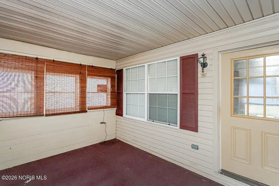 5824 Semoff Drive, Toledo, OH 43613 - Image #2