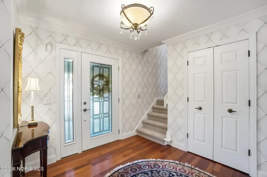 2402 Cheshire Woods Road, Toledo, OH 43617 - Image #3