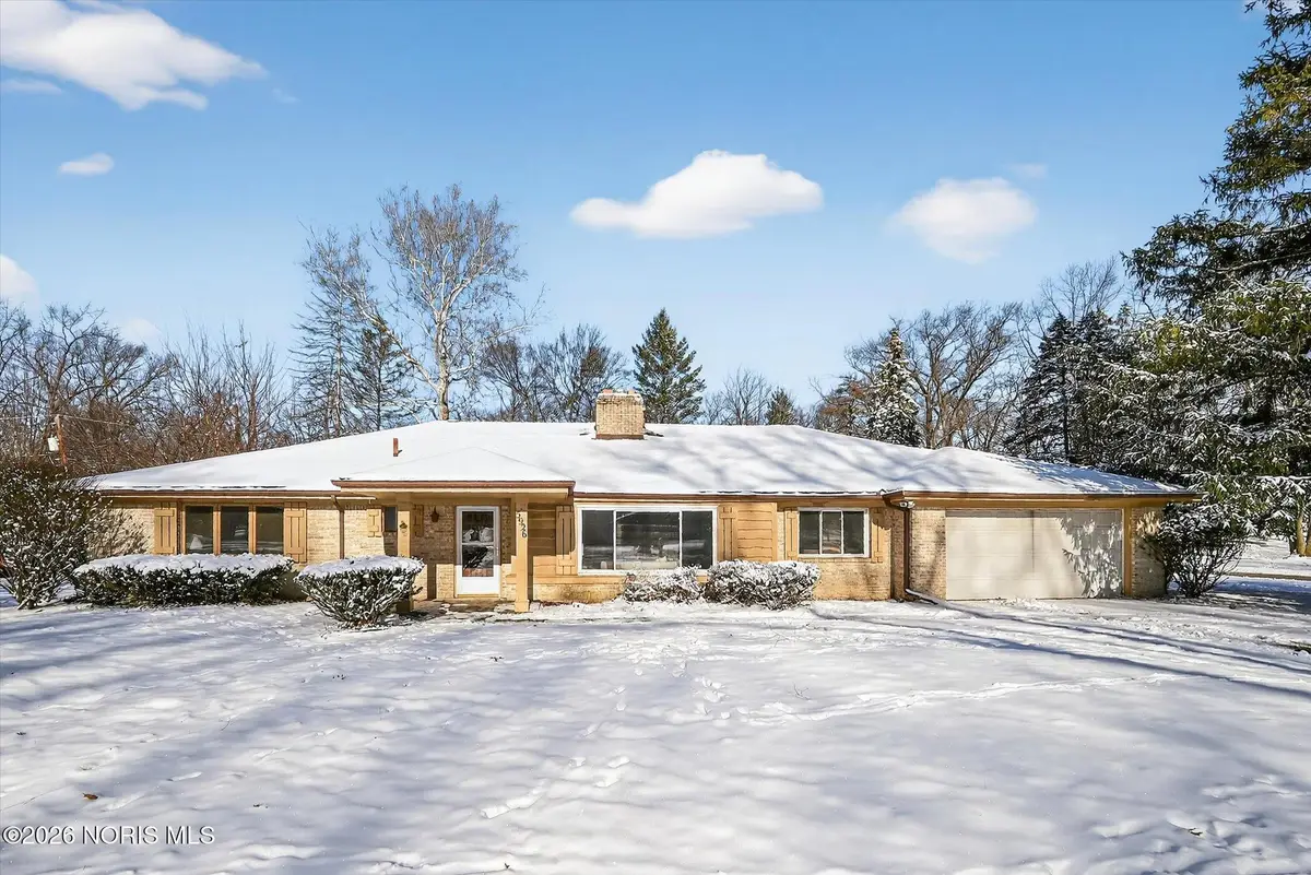 5926 Sylvan Green Road, Sylvania, OH 43560 - Image #1