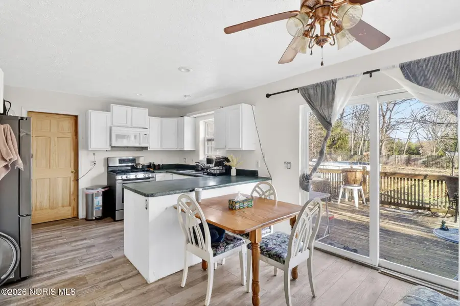 148 Curwood Road, Holland, OH 43528 - Image #3