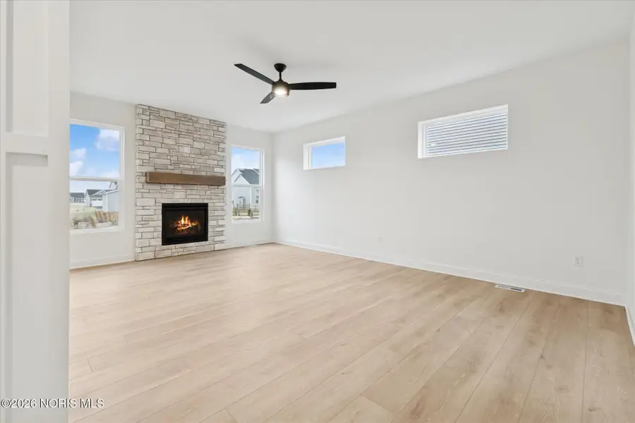 8801 Harlow Court, Sylvania, OH 43560 - #3