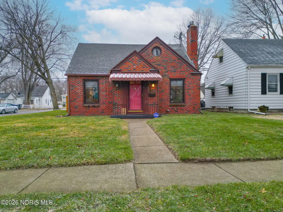 3903 Seckinger Drive, Toledo, OH 43613 - #1