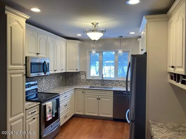 4327 Glann Road, Toledo, OH 43607 - #3