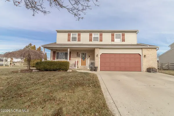 3359 Bordeaux Rue, Northwood, OH 43619