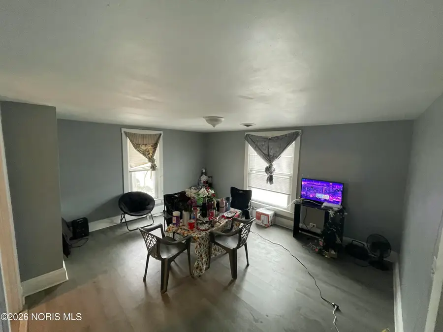 916 W Main Cross Street, Findlay, OH 45840 - Image #2