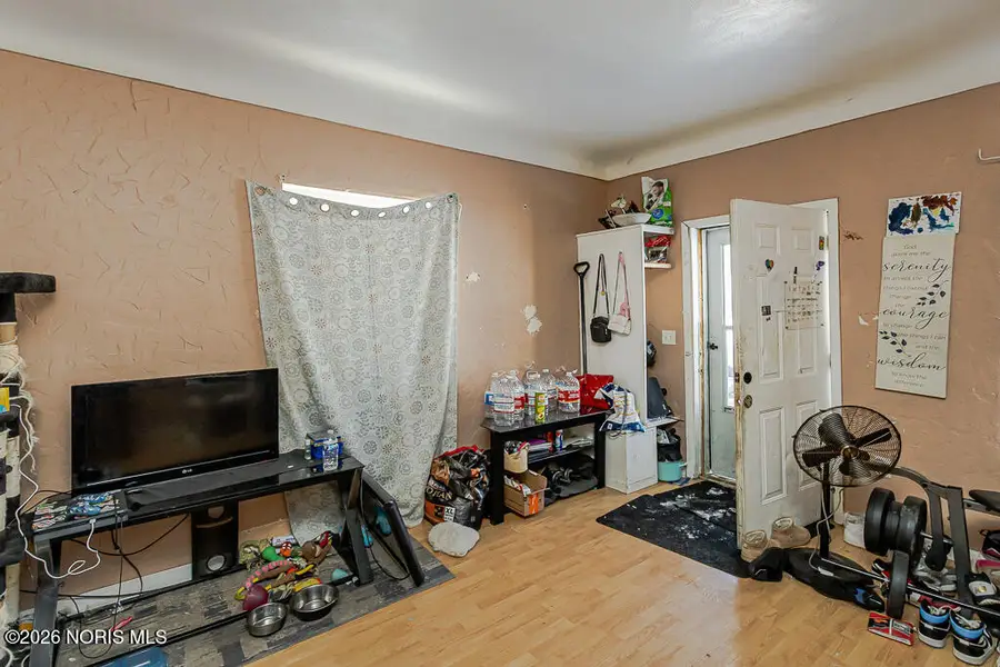 346 E Streicher Street, Toledo, OH 43608 - #3