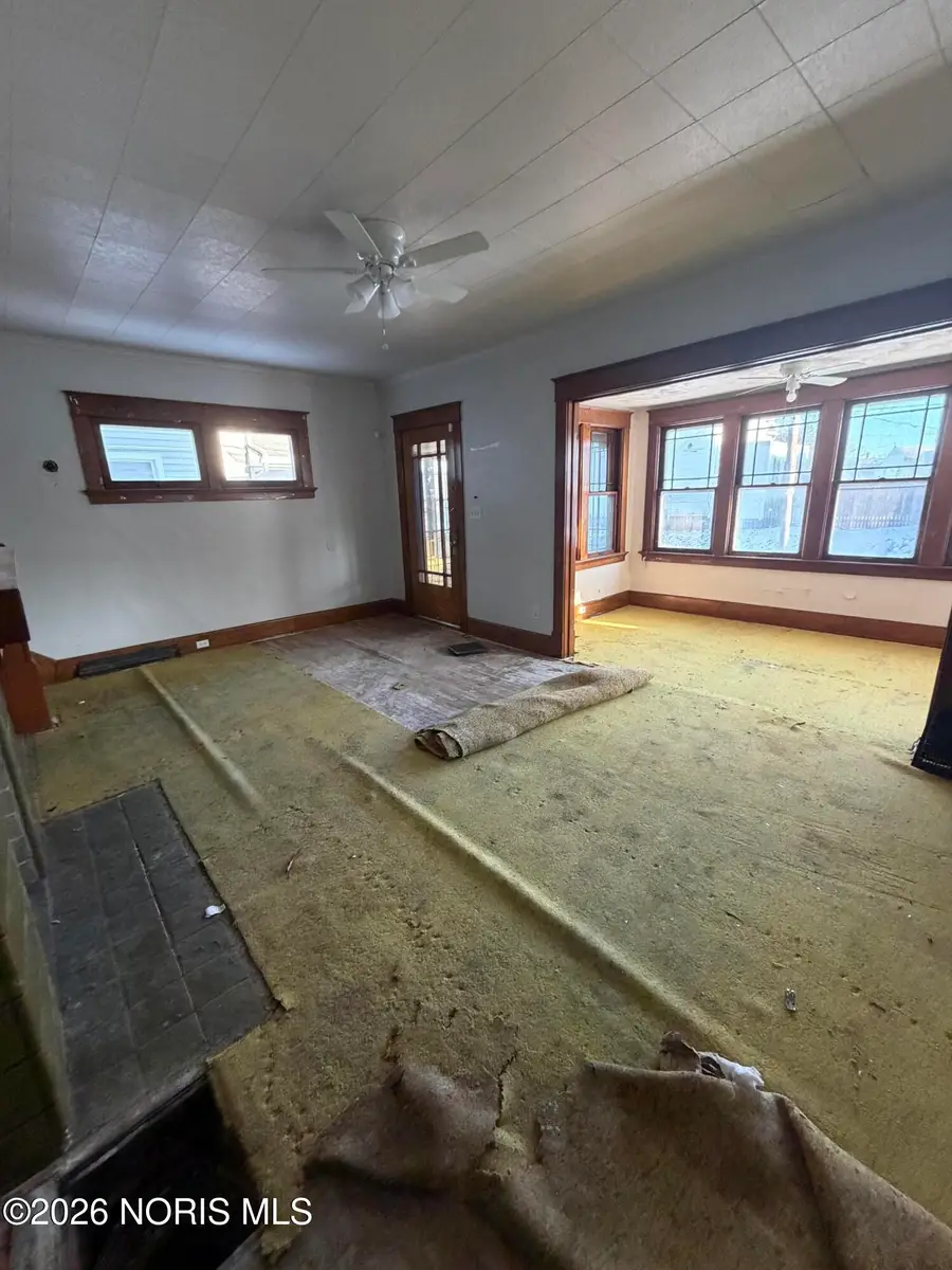 298 W Park Street, Toledo, OH 43608 - #2