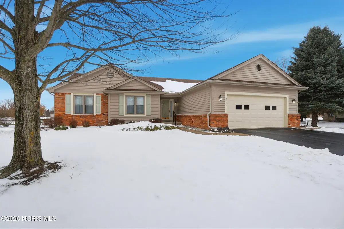 2165 Glenacres Court, Maumee, OH 43537 - Image #1