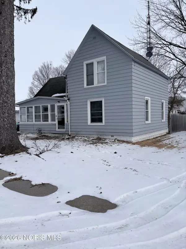 105 Pennsylvania Avenue, Swanton, OH 43558