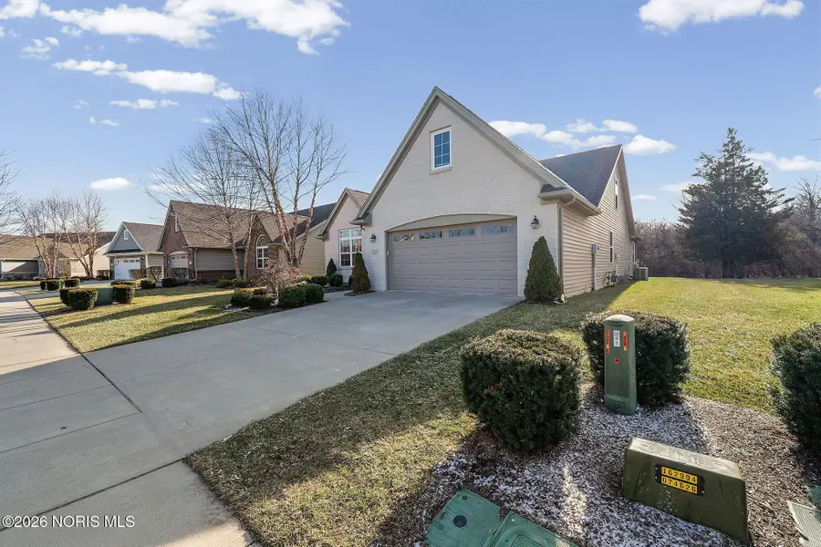 5251 Quarry Side Drive, Sylvania, OH 43560 - Image #2