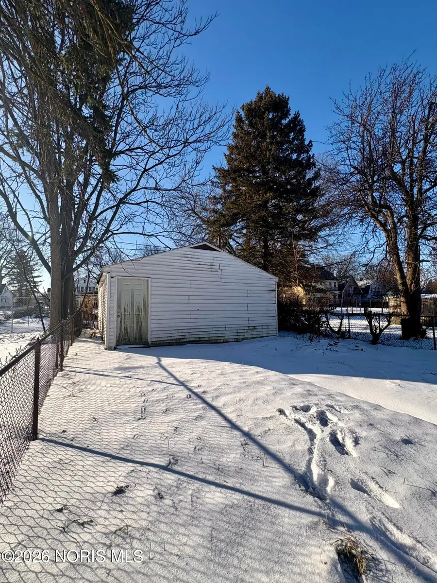 1418 Yates Street, Toledo, OH 43608 - #3