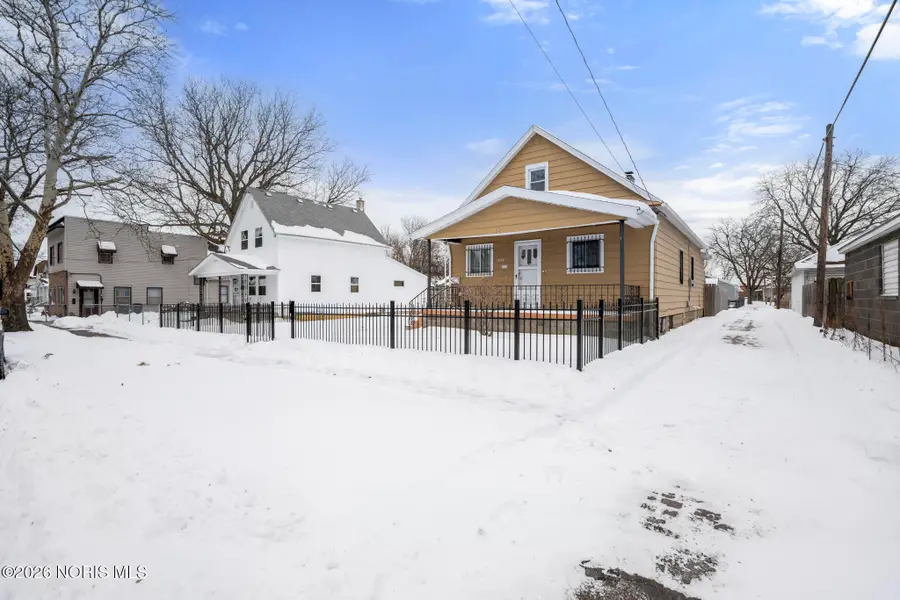 2108 Caledonia Street, Toledo, OH 43605 - #3