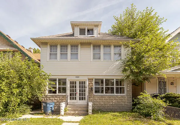 329 E Lake Street, Toledo, OH 43608