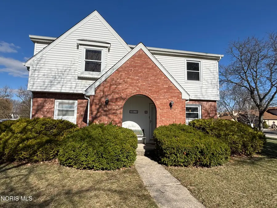 2630 7th Street, Maumee, OH 43537 - #2