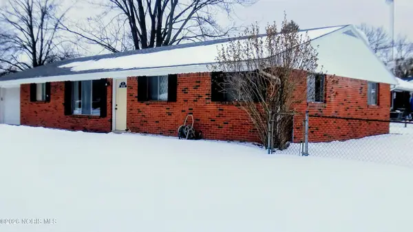 411 Danesmoor Road, Holland, OH 43528