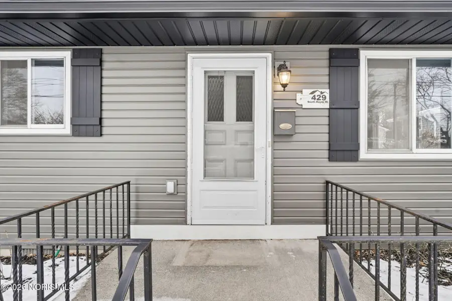 429 S Maple Street, Bowling Green, OH 43402 - Image #2