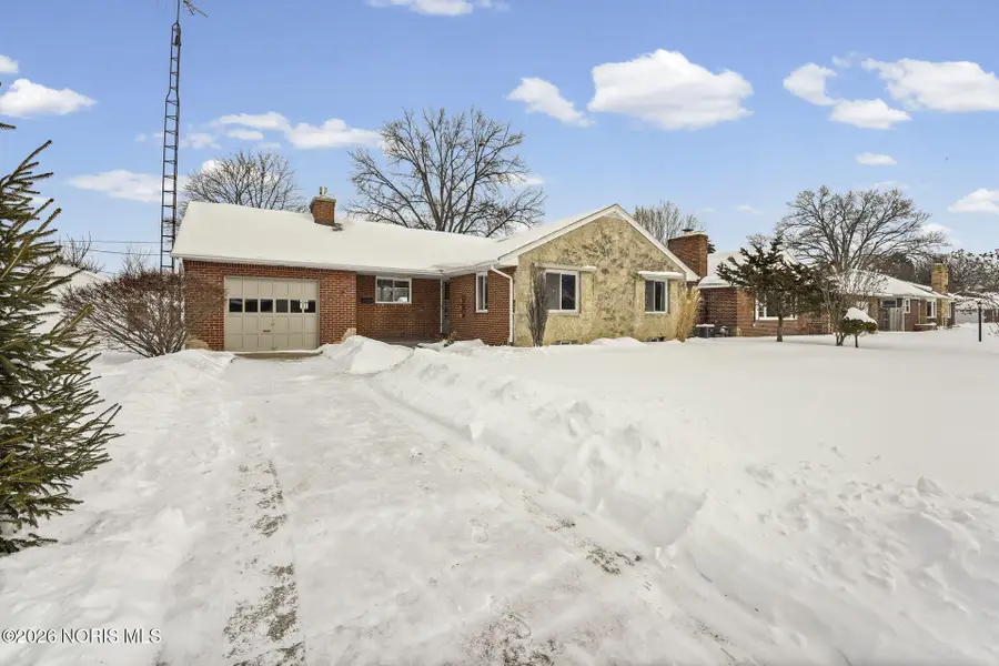 2649 Luverne Avenue, Oregon, OH 43616 - #2