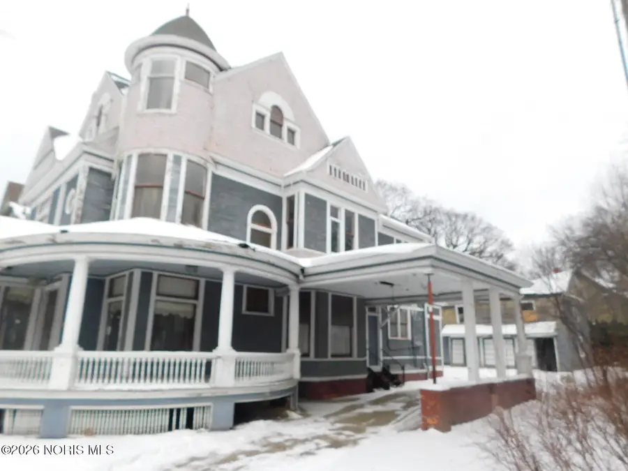 2032 Robinwood Avenue, Toledo, OH 43620 - Image #2