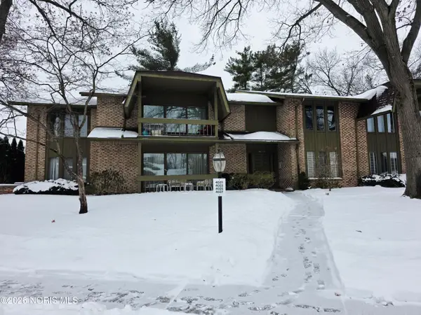 4025 Newcastle Drive, Sylvania, OH 43560