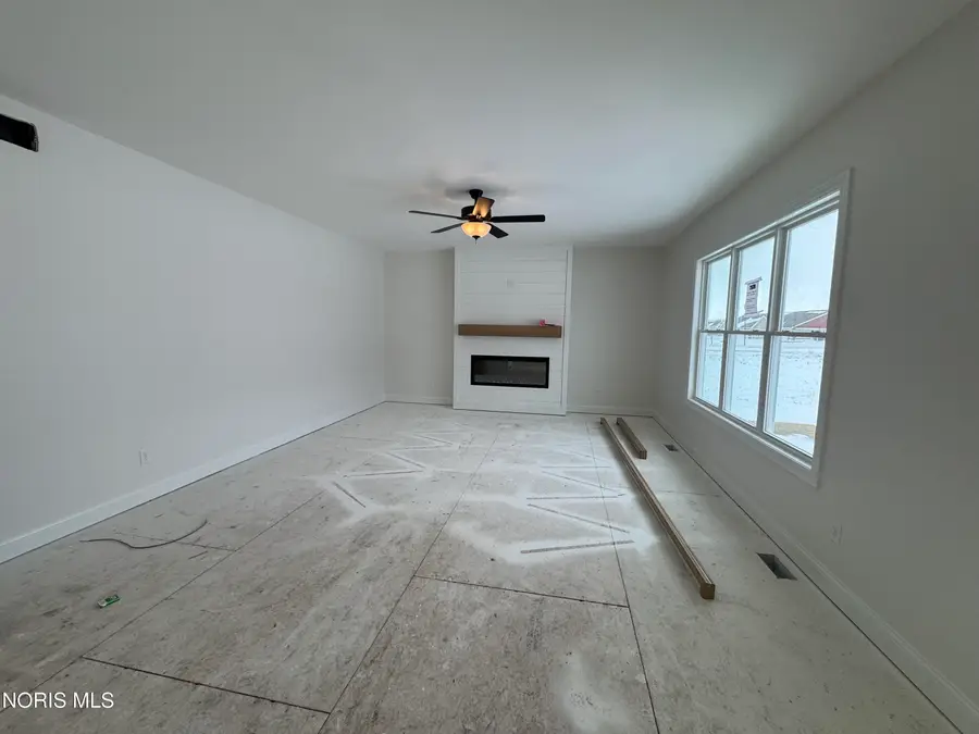 1396 Thomas Lane, Waterville, OH 43566 - #2