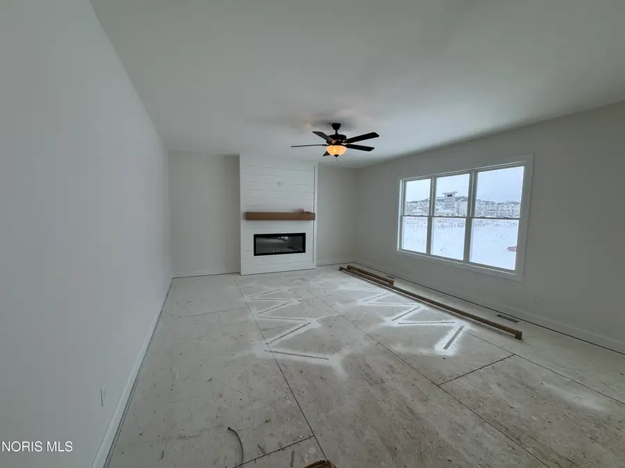 1396 Thomas Lane, Waterville, OH 43566 - #3