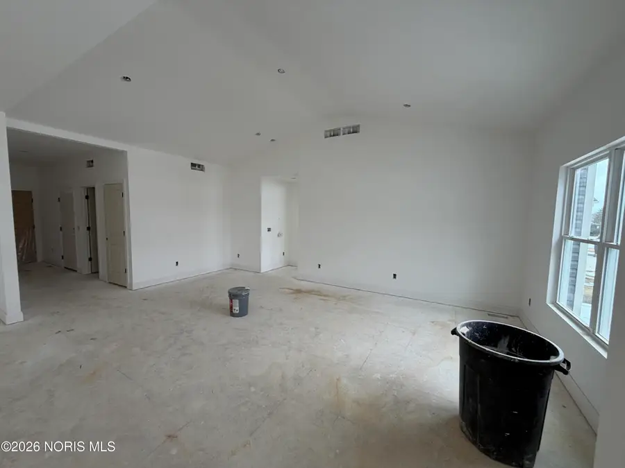 5040 Easton Drive, Oregon, OH 43616 - #3