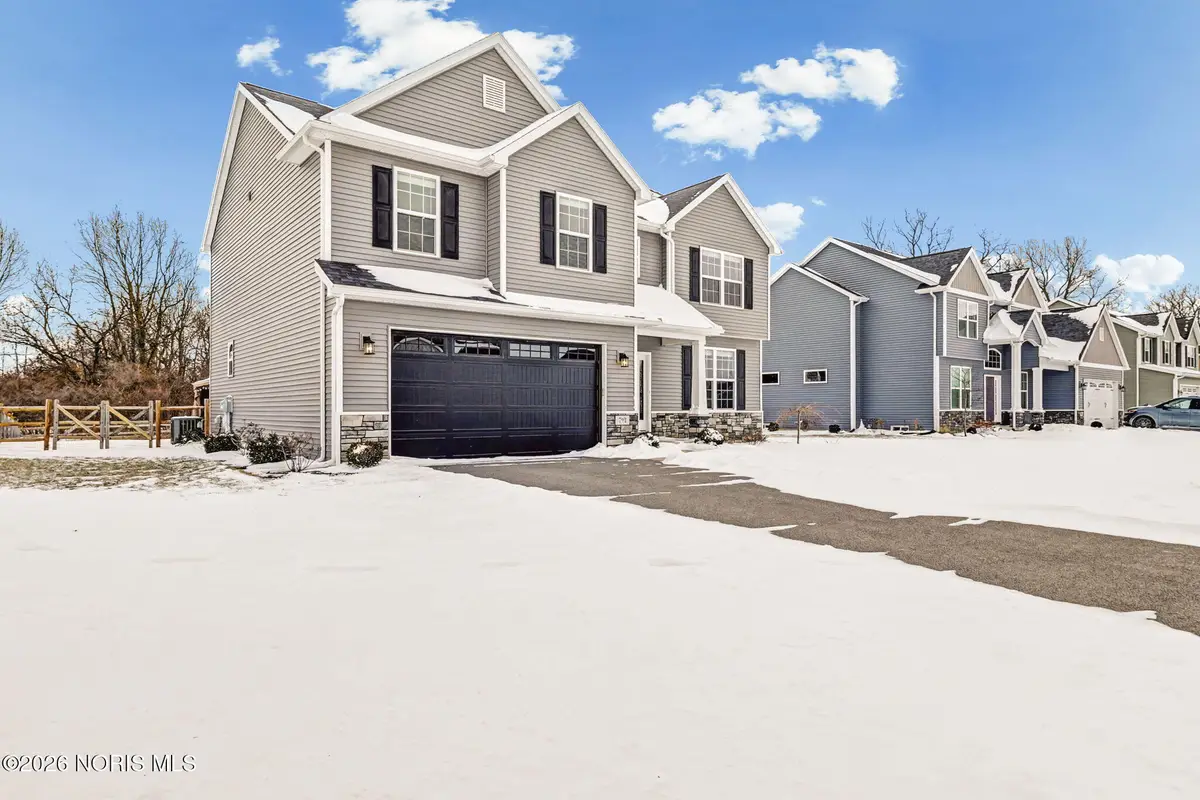 792 Wilkshire Drive, Waterville, OH 43566 - #1