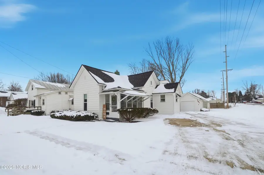301 Allen Avenue, Findlay, OH 45840 - #2